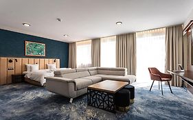 Hotel Marton
